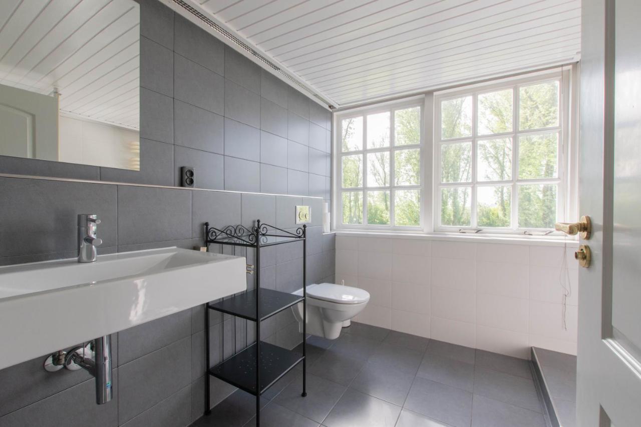 Prachtig Gelegen Vrijstaand Landhuis Hansweert Esterno foto